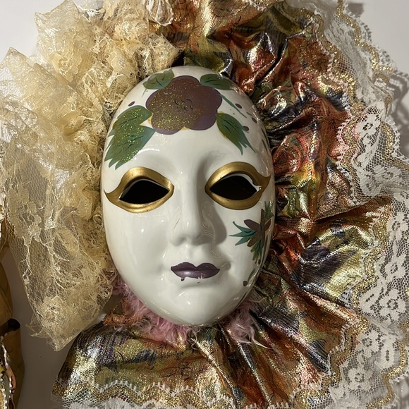 3 90s ceramic wall masks - Picture 9 of 16